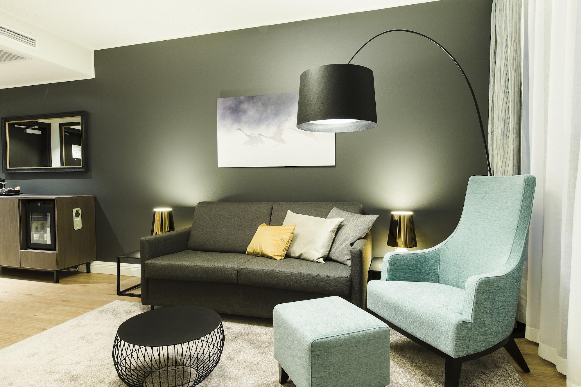 Hotel Sveitsi Hyvinkää Buitenkant foto