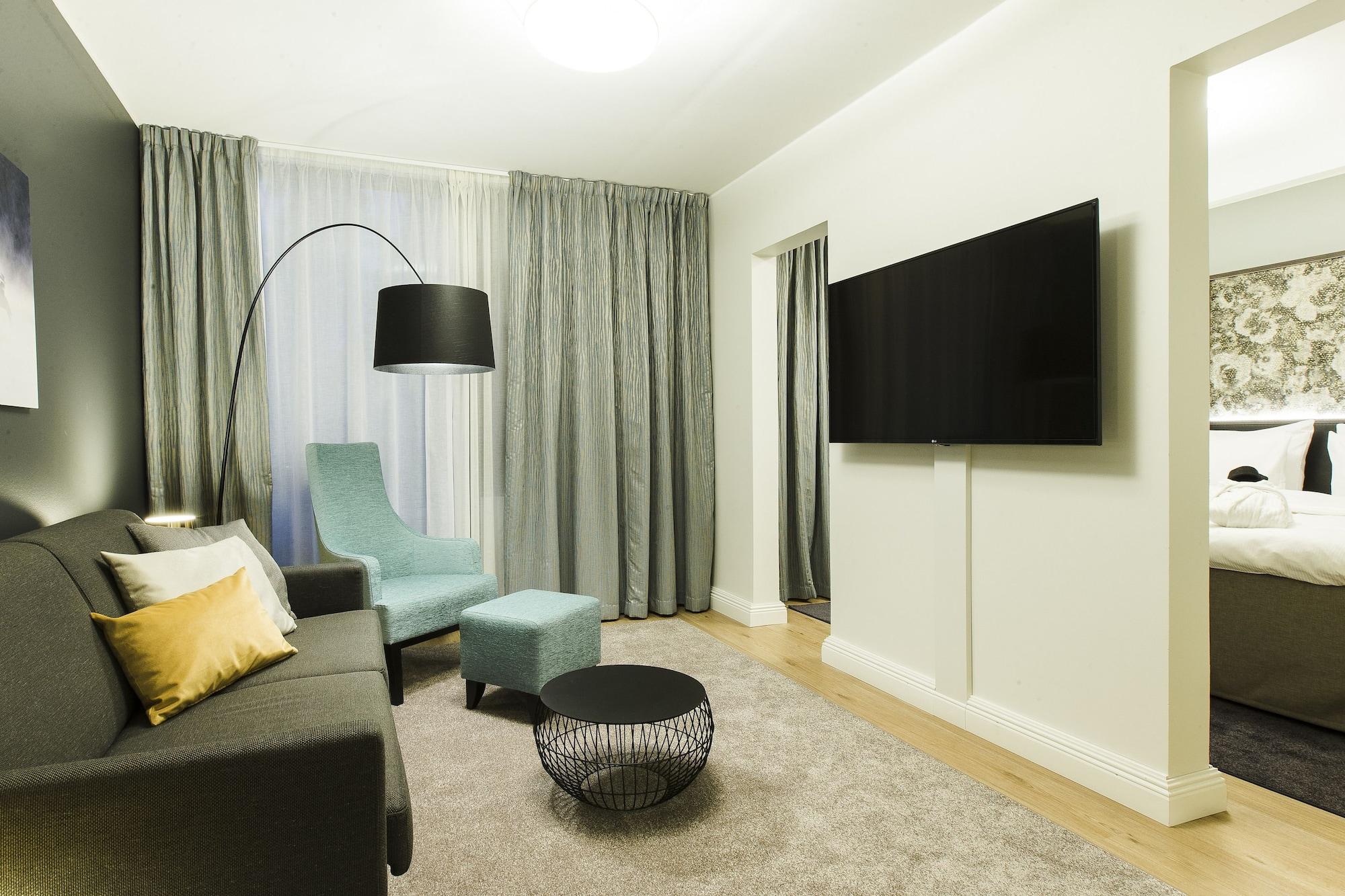 Hotel Sveitsi Hyvinkää Buitenkant foto