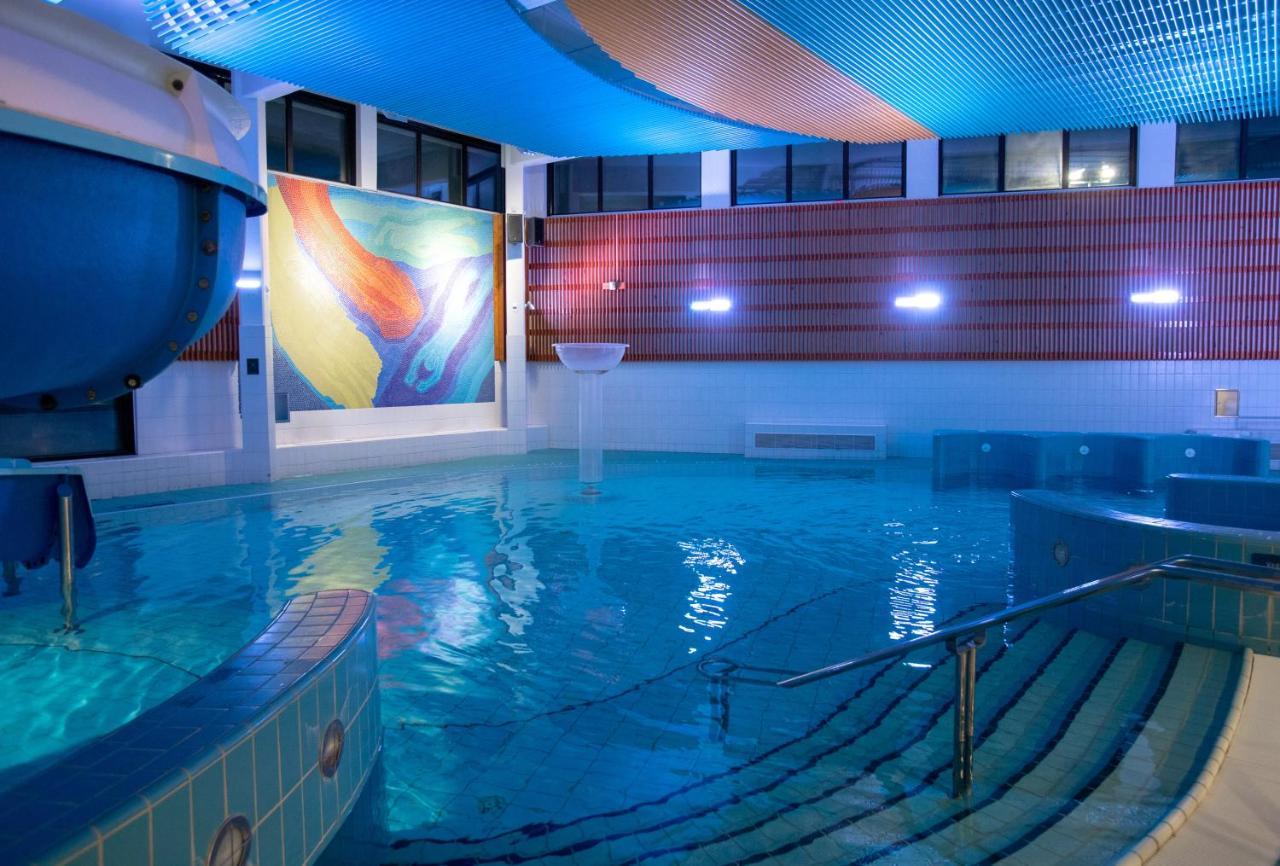 Hotel Sveitsi Hyvinkää Buitenkant foto