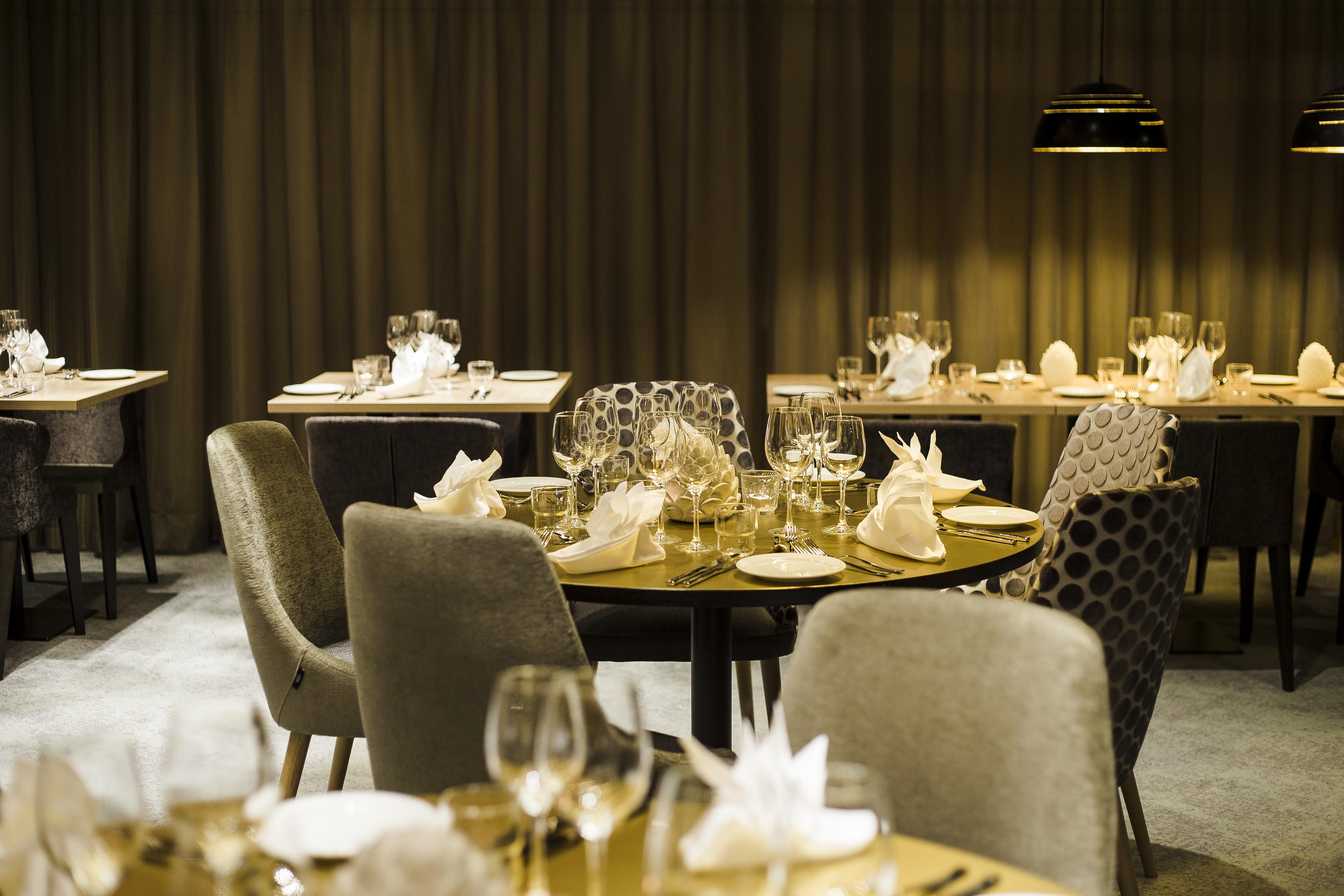 Hotel Sveitsi Hyvinkää Buitenkant foto