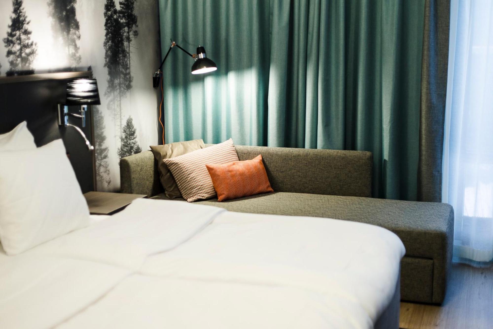 Hotel Sveitsi Hyvinkää Buitenkant foto