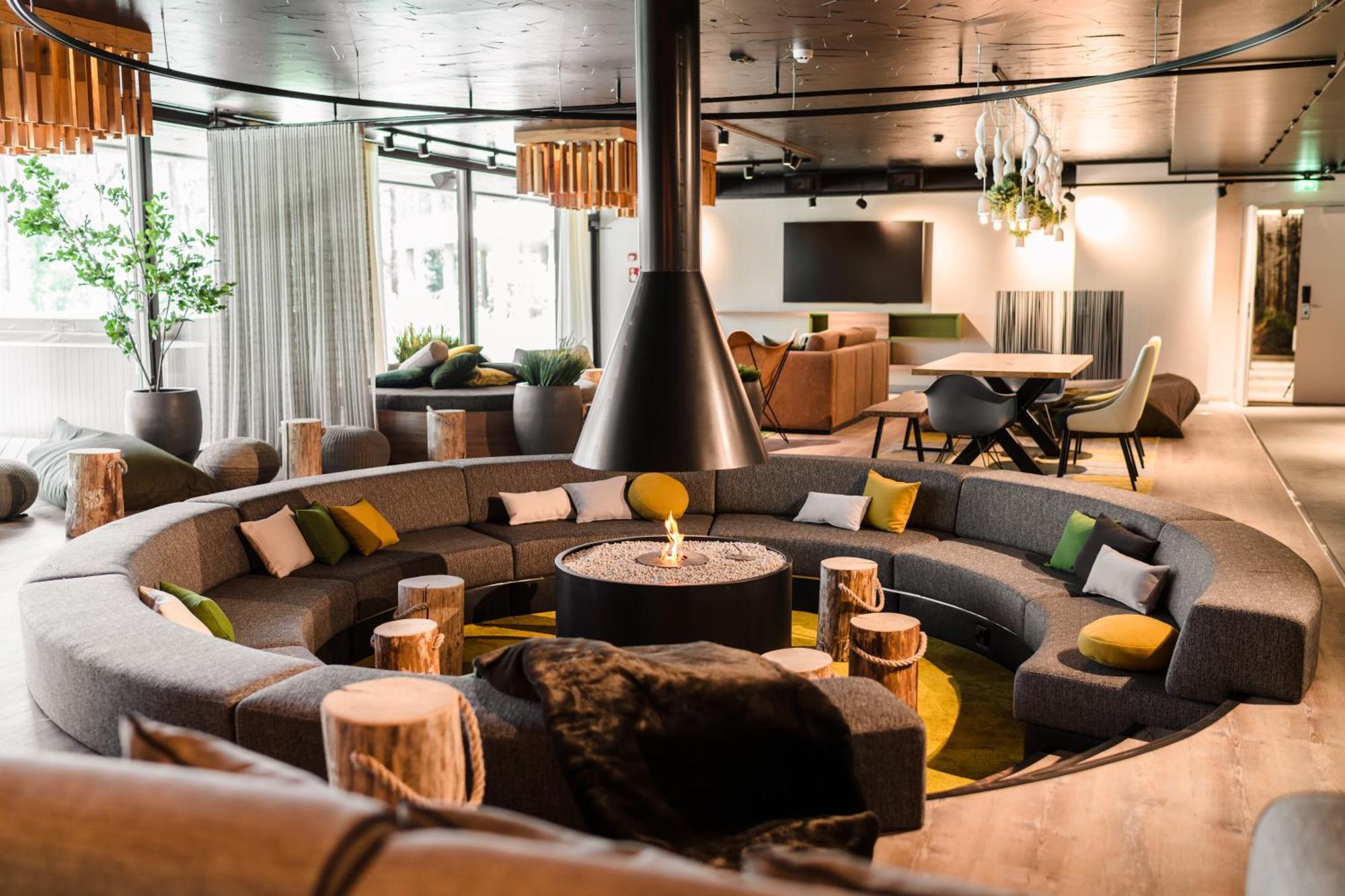 Hotel Sveitsi Hyvinkää Buitenkant foto